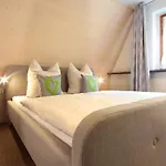 Haus Am Berg - Direkt Am Skihang 3*
