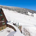 Haus Am Berg - Direkt Am Skihang Gæstehus 3*