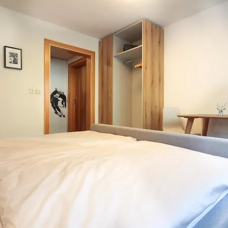 Haus Am Berg - Direkt Am Skihang