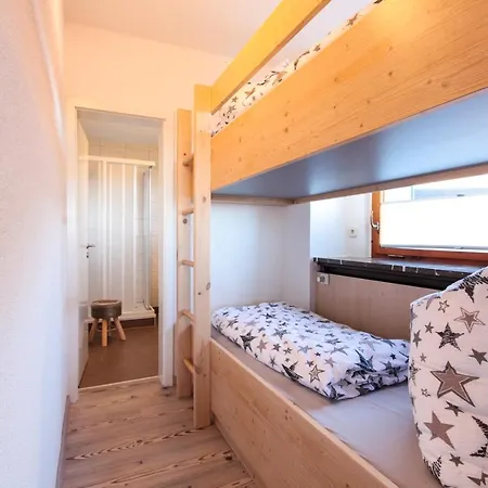 Haus Am Berg - Direkt Am Skihang Gasthof 2*
