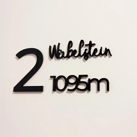 Gasthof Haus Am Berg - Direkt Am Skihang Oberwiesenthal