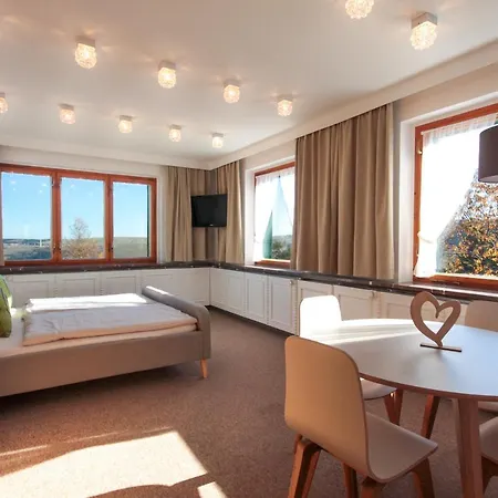 Haus Am Berg - Direkt Am Skihang Oberwiesenthal