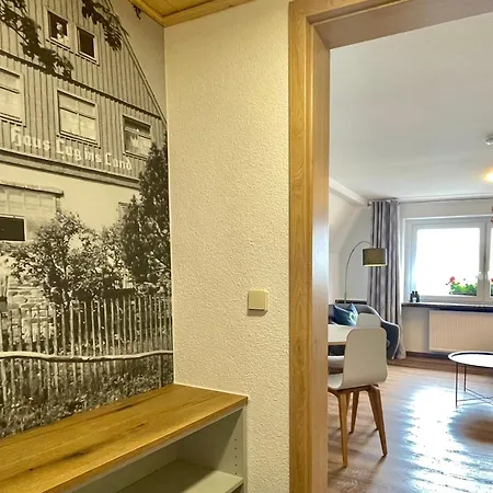Haus Am Berg - Direkt Am Skihang 게스트하우스 3*