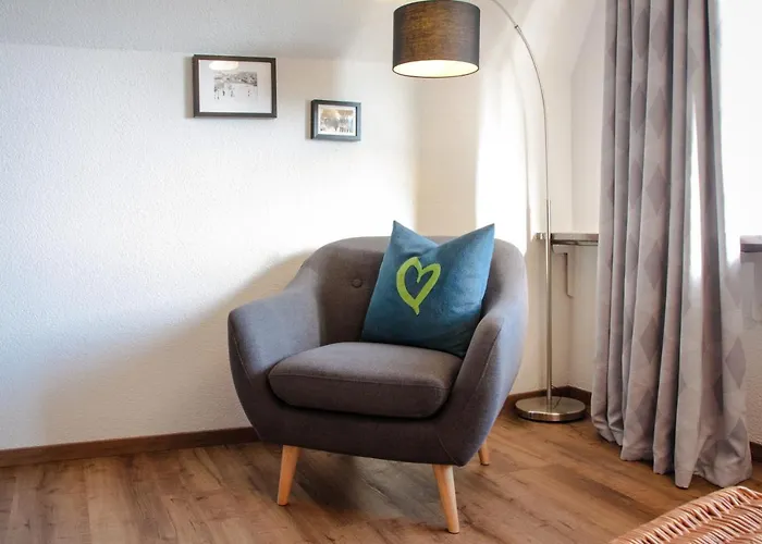 بيت ضيافة Haus Am Berg - Direkt Am Skihang 3*