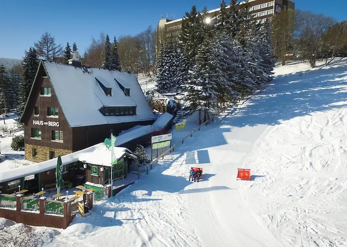 Haus Am Berg - Direkt Am Skihang Guest house Oberwiesenthal
