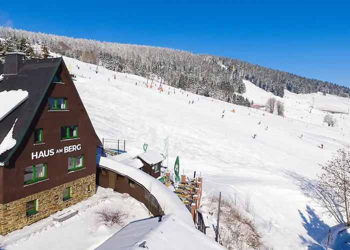 Haus Am Berg - Direkt Am Skihang بيت ضيافة 3*